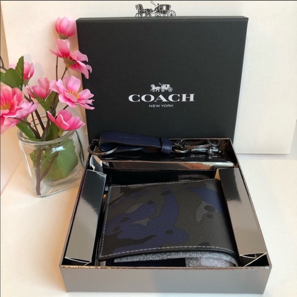 ๐น Coach ID Billfold Key Fob Ring Gift Set Wallet - Picture 7 of 8